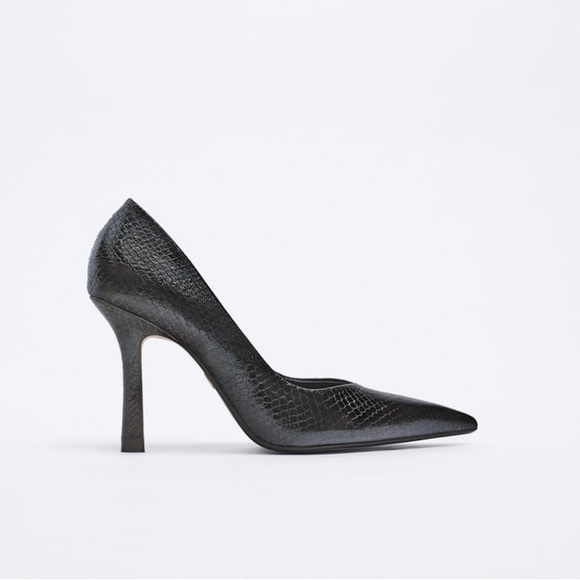 NWOT. Zara Black Heeled Shoes. Size 7,5. - Picture 1 of 7